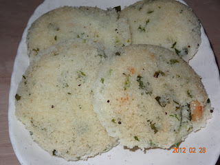 Thumbnail for Rava Idli – Semolina Idli recipe