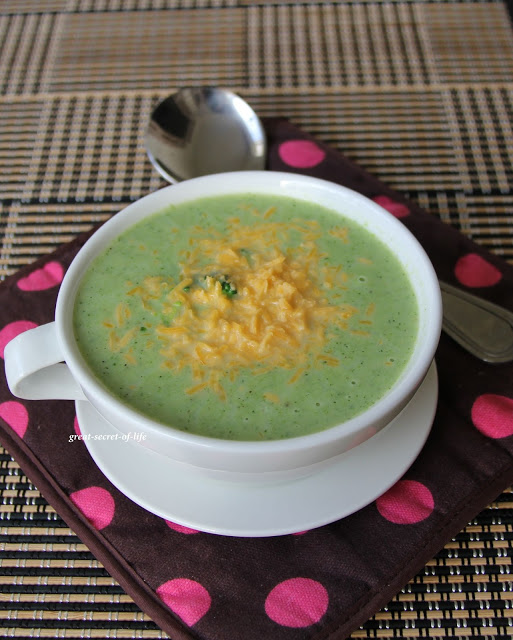 Thumbnail for Skinny Cream of Broccoli Soup
