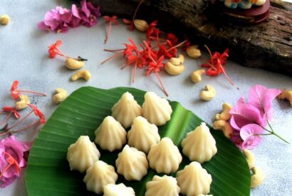 Thumbnail for Cashew pooranam kozhukattai – Cashew nut kozhukattai – Cashew Nut Mothagam recipe – Cashew, Coconut Modak recipe – pillayar chathurthi, vinayagar chathurthi recipes