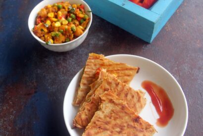 Thumbnail for Chappathi sandwich recipe – roti sandwich recipe – chapati sandwich recipe – sandwich recipes – kids friendly breakfast, snacks