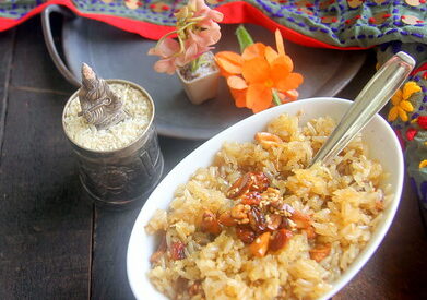 Thumbnail for Jaggery rice recipe – Sweet rice recipe – Gur wale chawal – Healthy sweet rice – Pooja, Vrat, Naivedyam recipe
